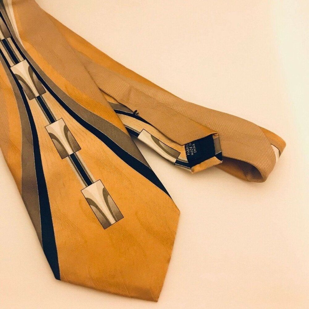 #1677  MURANO ITALIA  VTG GOLD COLOR NECKTIE 56 IN X 4 IN